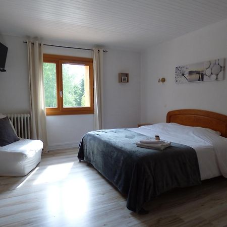Logis Hotels La Cremaillere Saint-Bonnet-en-Champsaur Exterior foto