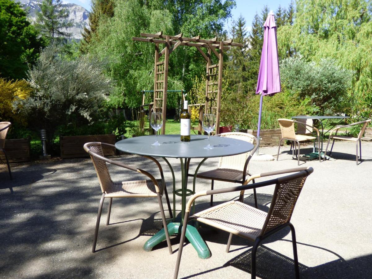 Logis Hotels La Cremaillere Saint-Bonnet-en-Champsaur Exterior foto