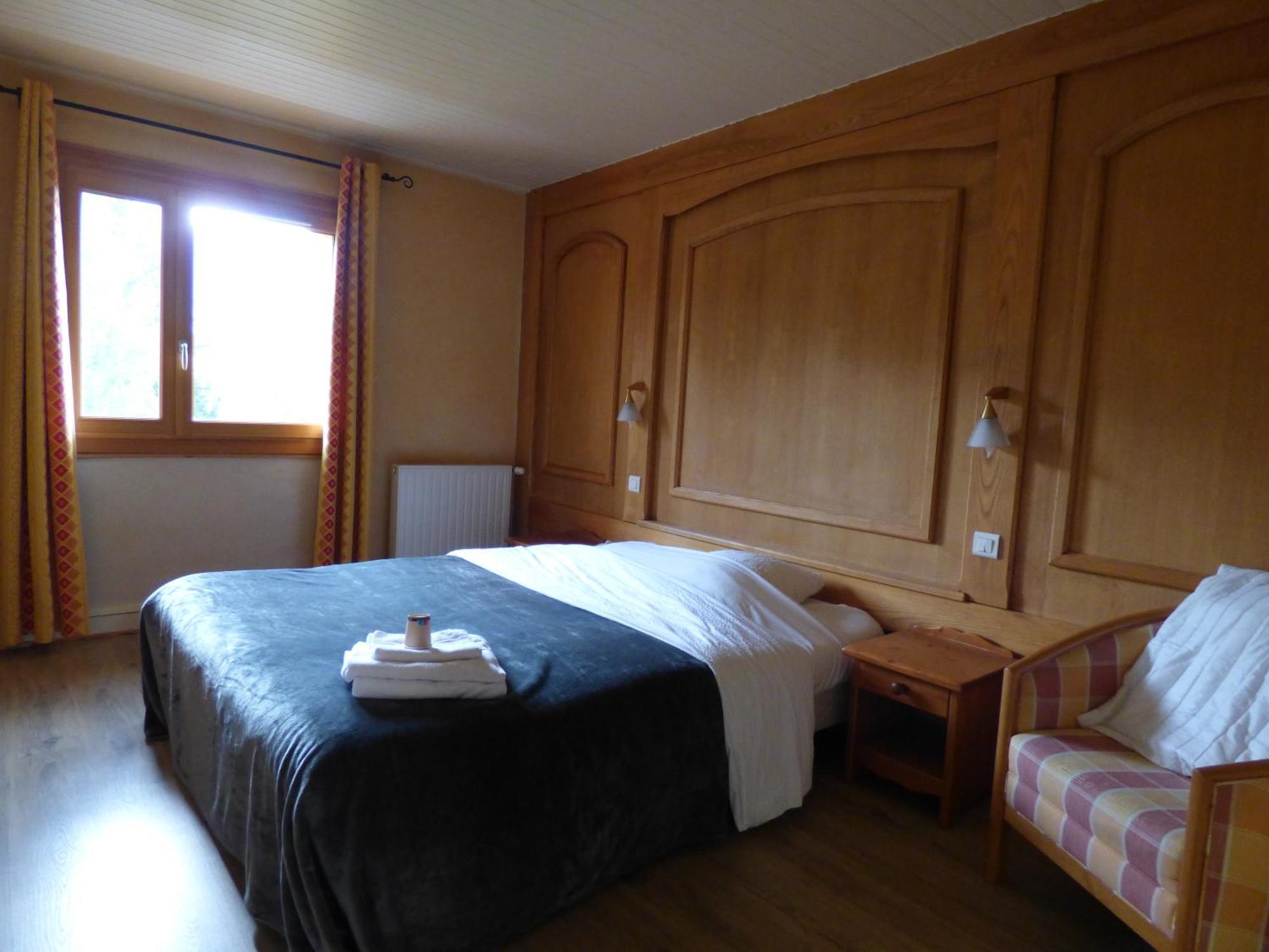 Logis Hotels La Cremaillere Saint-Bonnet-en-Champsaur Exterior foto